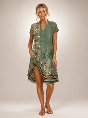 Klara | Geblümtes Mini-Hemdkleid mit V-Ausschnitt
