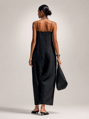 Elfriede | Schlichtes Maxikleid mit Rüschenausschnitt und Spaghettiträgern
