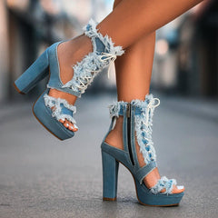 Brunhilde | Plateau-Sandalette mit Denim & Fransen – Ansicht 01