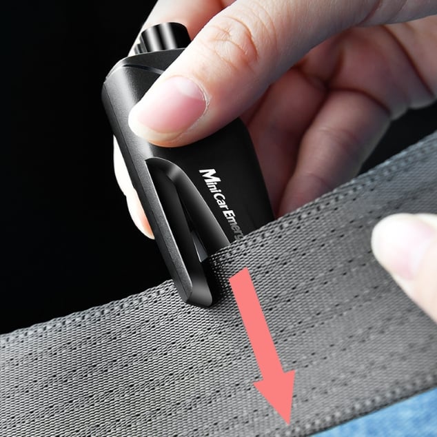 2-in-1 Noodhamer en Gordelsnijder