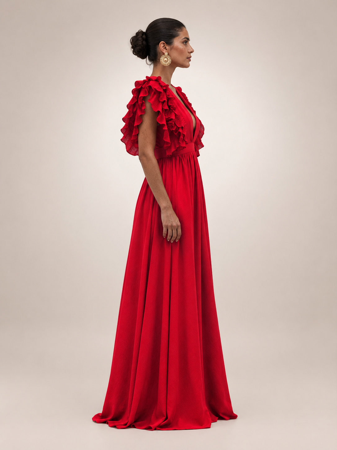 Gerlinde | Backless Maxi Dress with Ruffle Sleeves