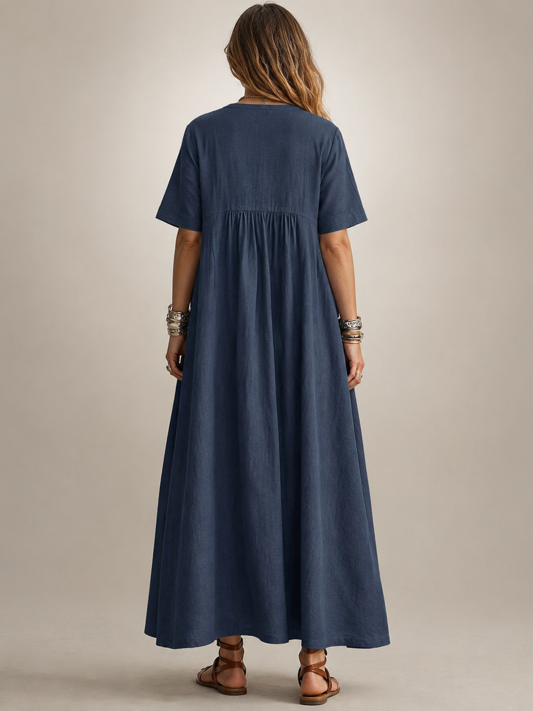 Antje | Elegantes Plisseekleid