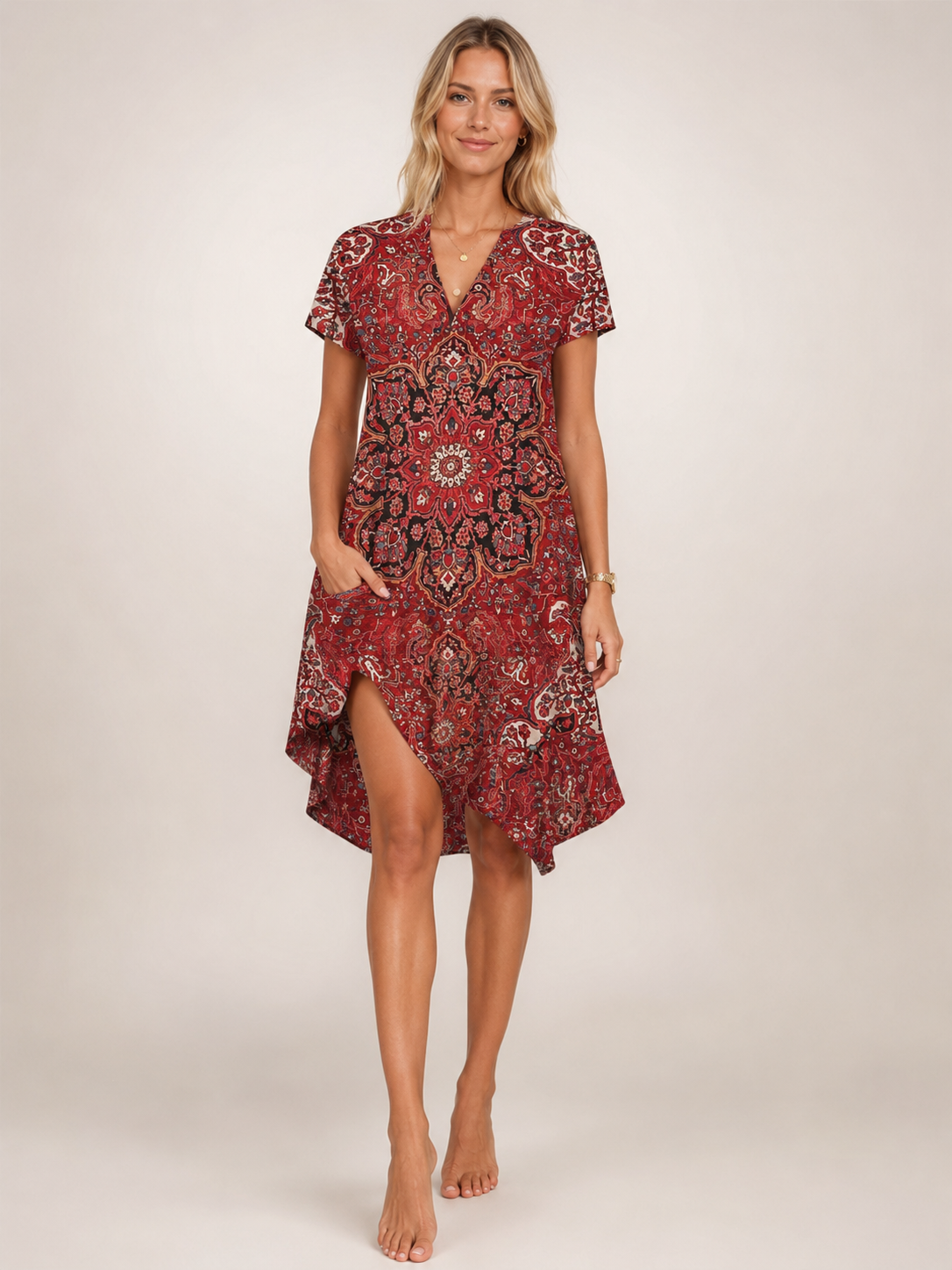 Klara | Geblümtes Mini-Hemdkleid mit V-Ausschnitt