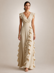 Gerhild | Plissee-Abendkleid mit V-Ausschnitt und kurzen Ärmeln