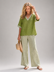 Elara | Two-piece set with contrasting details and V-neck