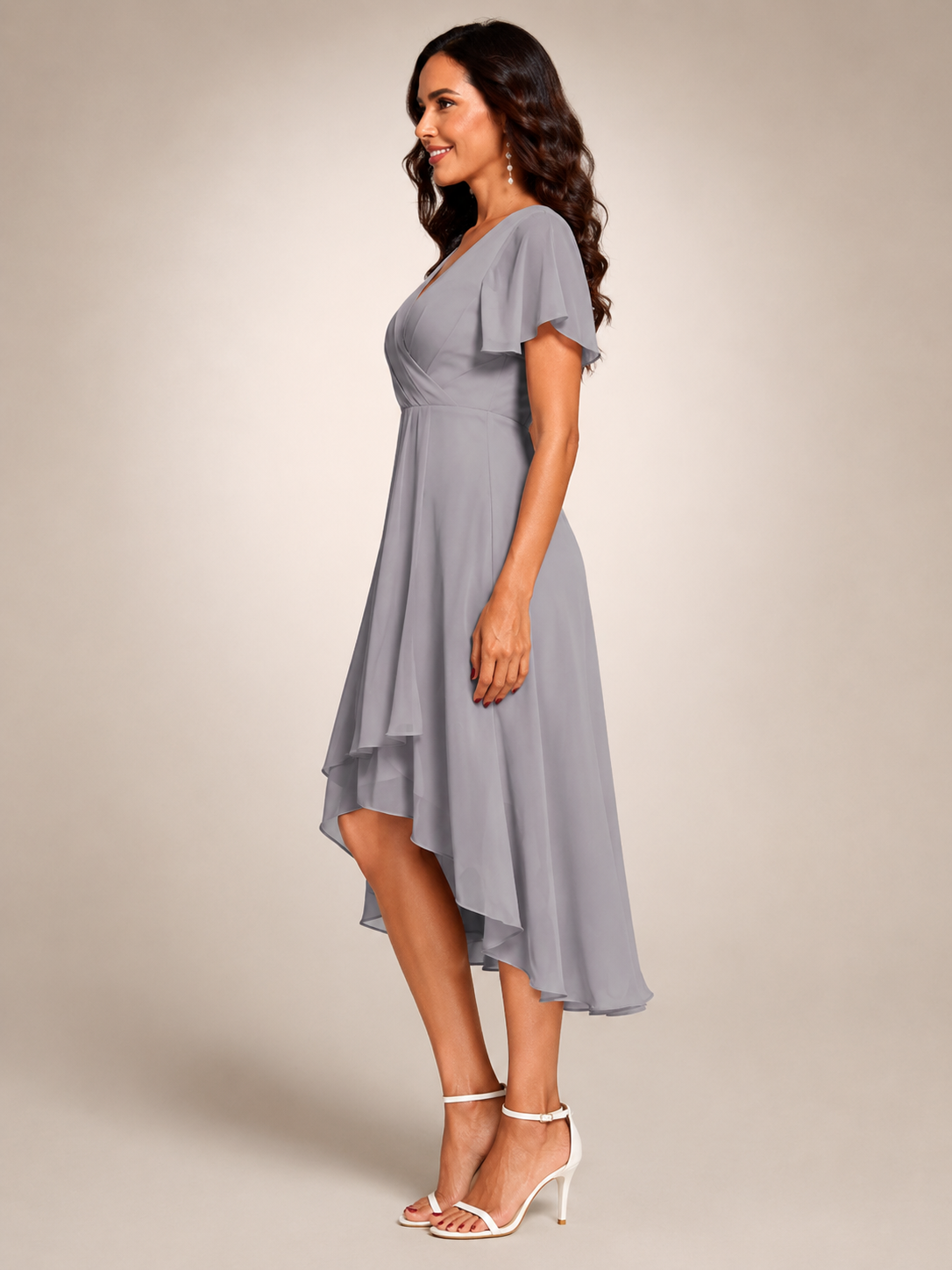 Reinhilde | Maxikleid mit asymmetrischem Saum und V-Ausschnitt