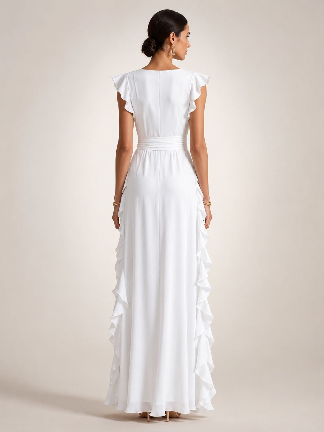 Gerhild | Plissee-Abendkleid mit V-Ausschnitt und kurzen Ärmeln