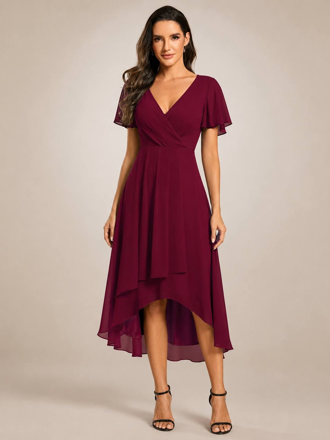 Reinhilde | Maxikleid mit asymmetrischem Saum und V-Ausschnitt