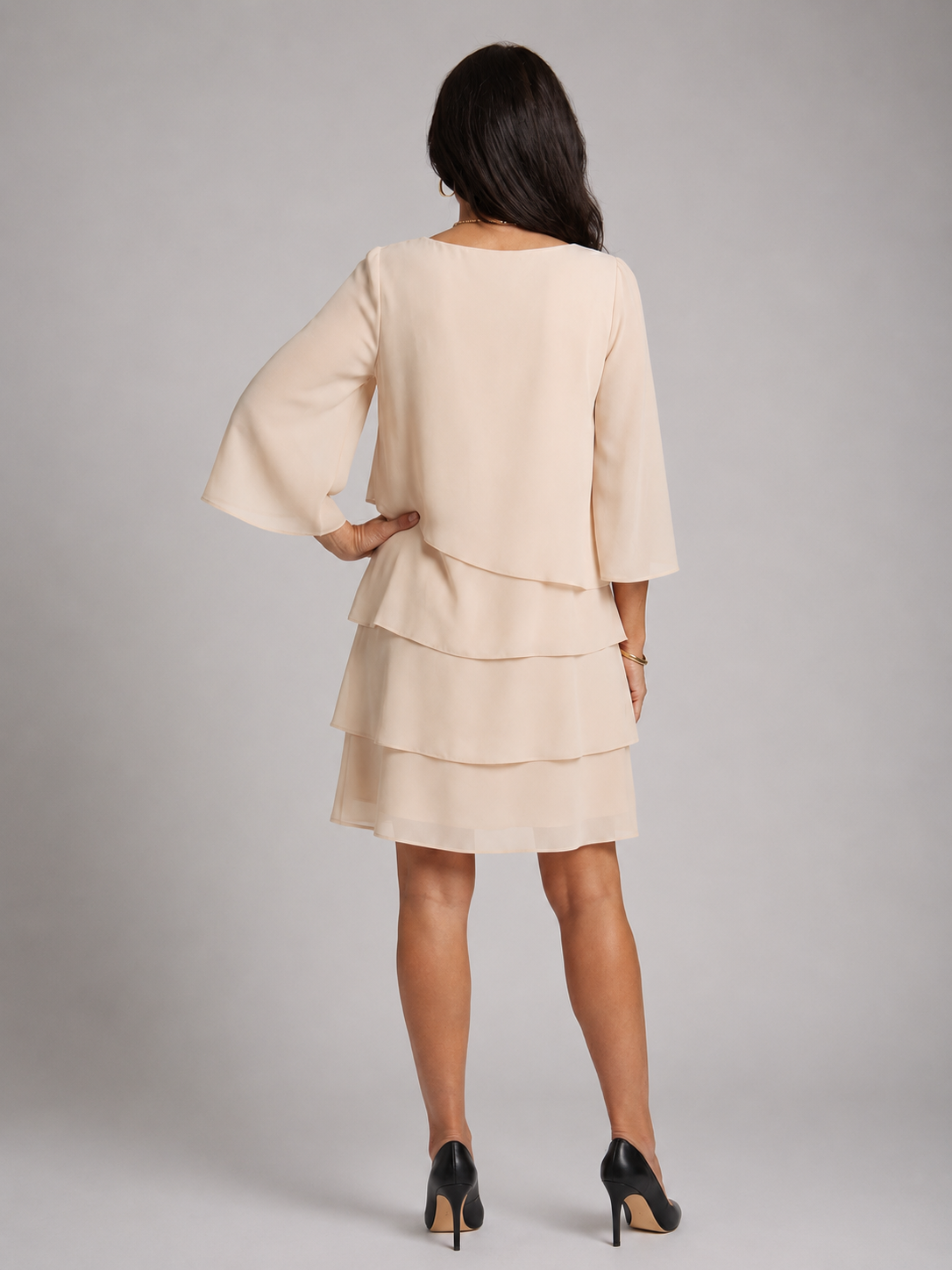 Elara | Knielanges Kleid mit Volantärmeln