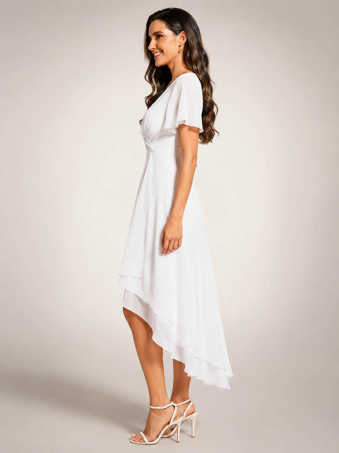 Reinhilde | Maxikleid mit asymmetrischem Saum und V-Ausschnitt