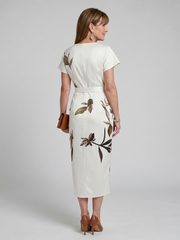 Maja Botanisches Wickelmidikleid – Ansicht 01