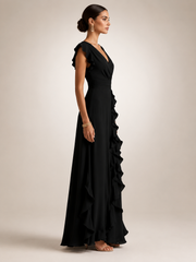 Gerhild | Plissee-Abendkleid mit V-Ausschnitt und kurzen Ärmeln