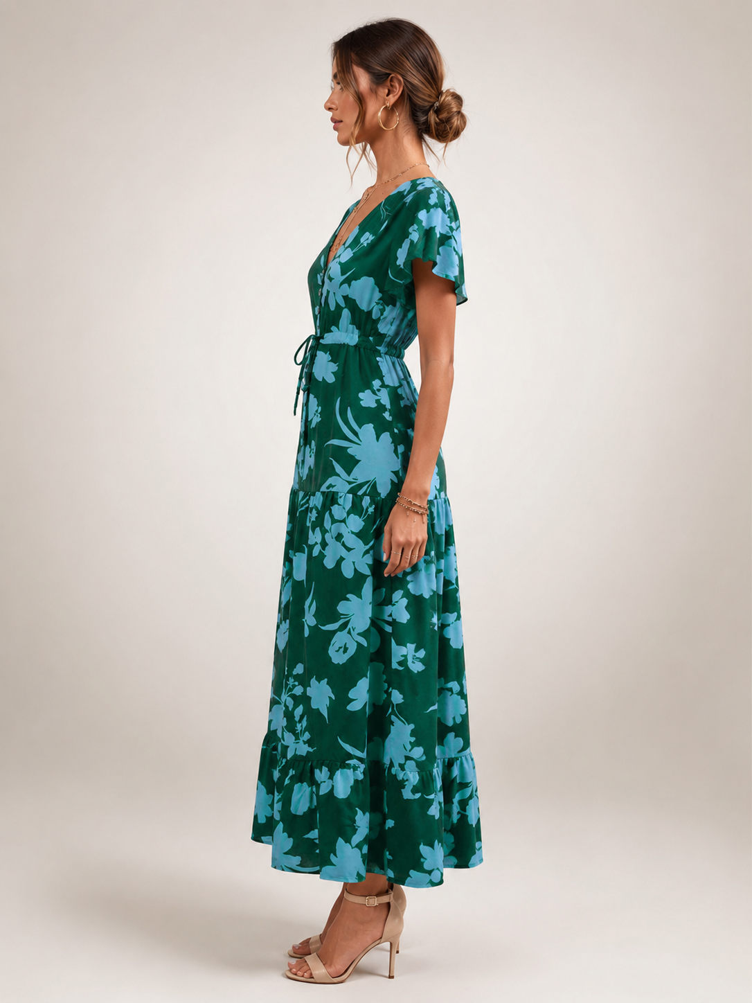 Dorothea | Ärmelloses Midikleid mit V-Ausschnitt und Volant