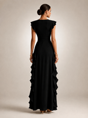 Gerhild | Plissee-Abendkleid mit V-Ausschnitt und kurzen Ärmeln