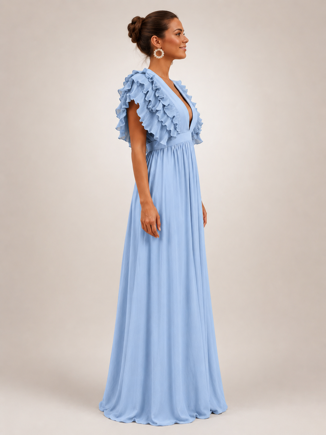 Gerlinde | Backless Maxi Dress with Ruffle Sleeves