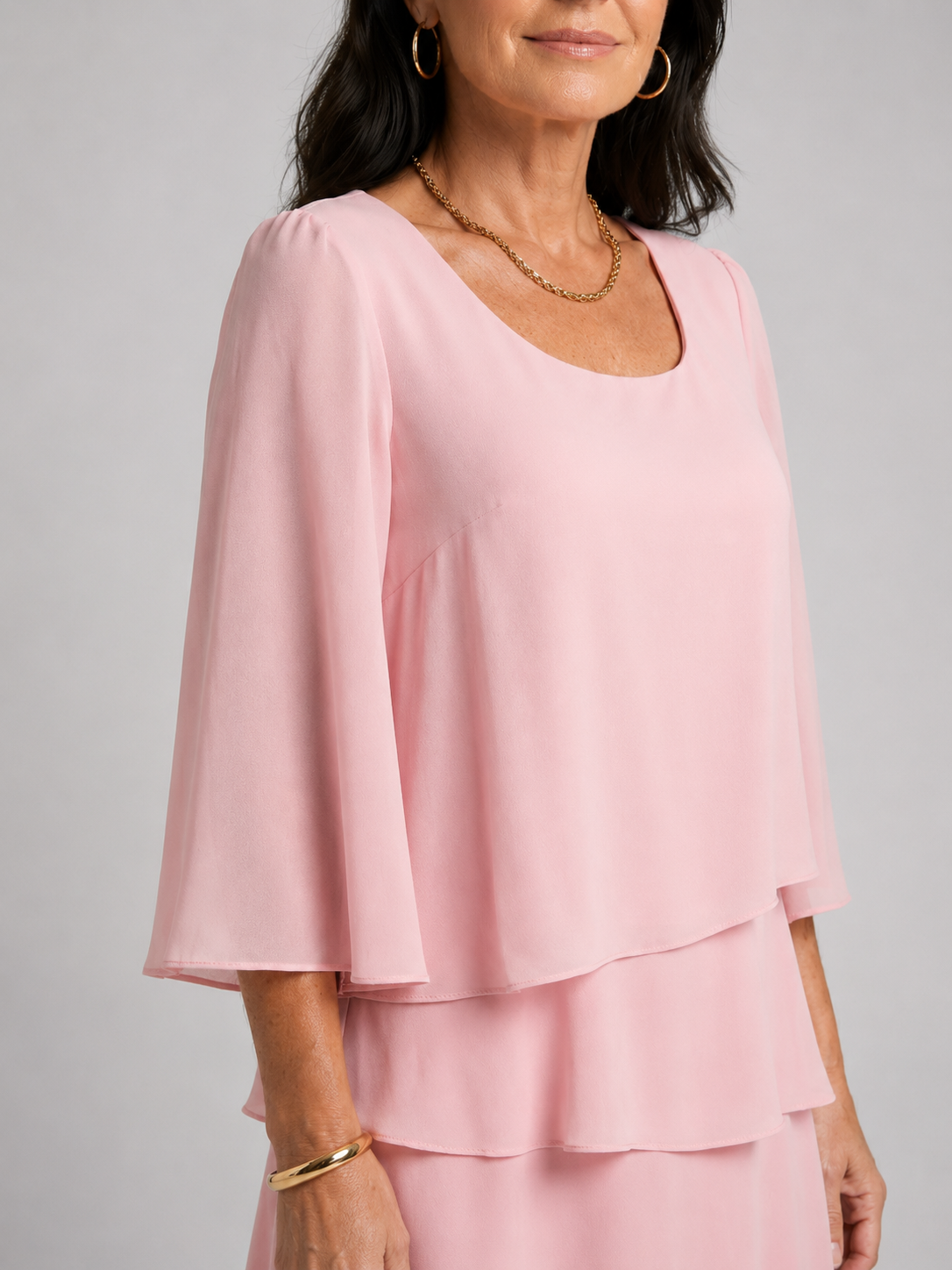 Elara | Knielanges Kleid mit Volantärmeln