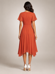 Reinhilde | Maxikleid mit asymmetrischem Saum und V-Ausschnitt
