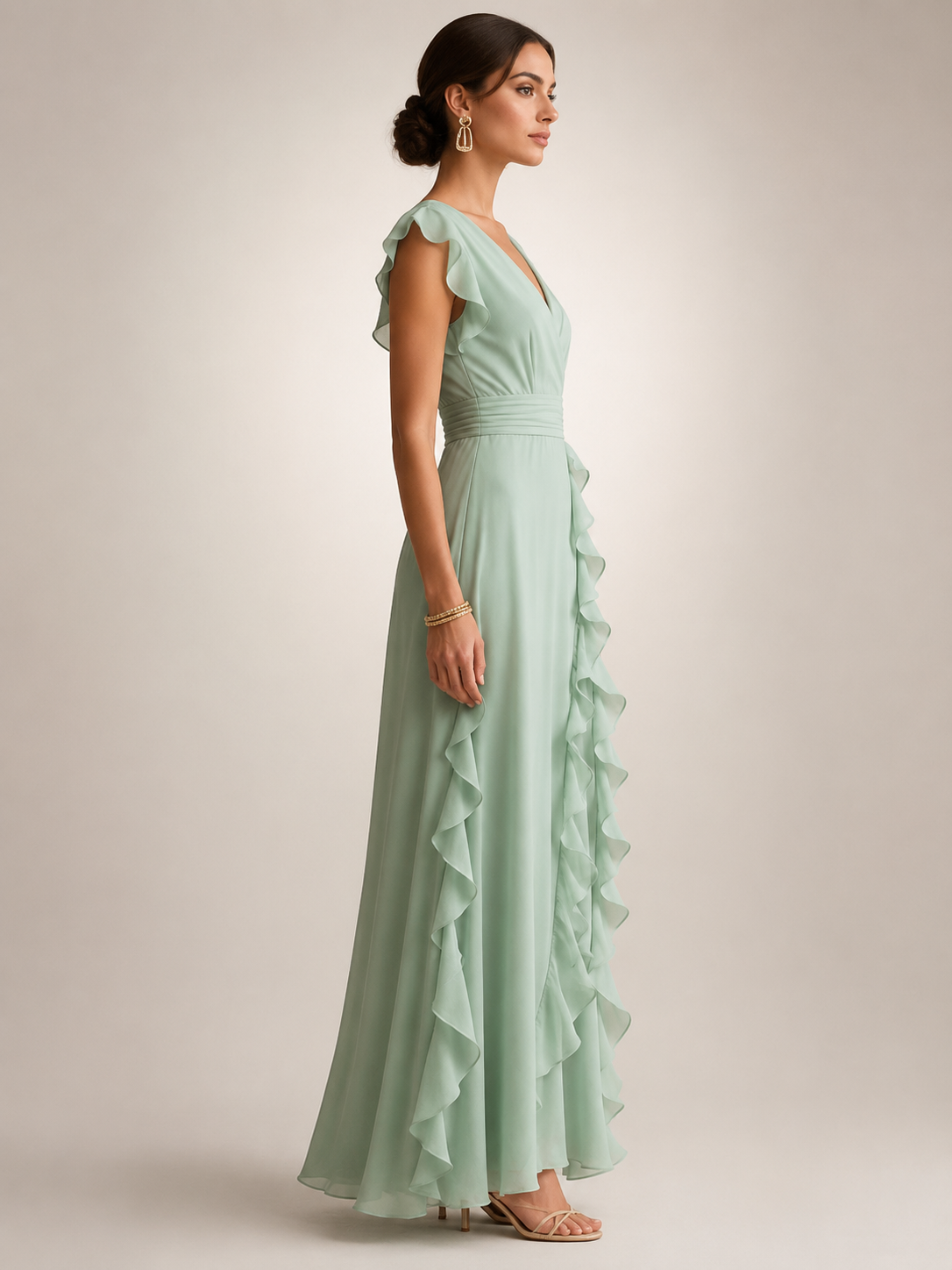 Gerhild | Plissee-Abendkleid mit V-Ausschnitt und kurzen Ärmeln