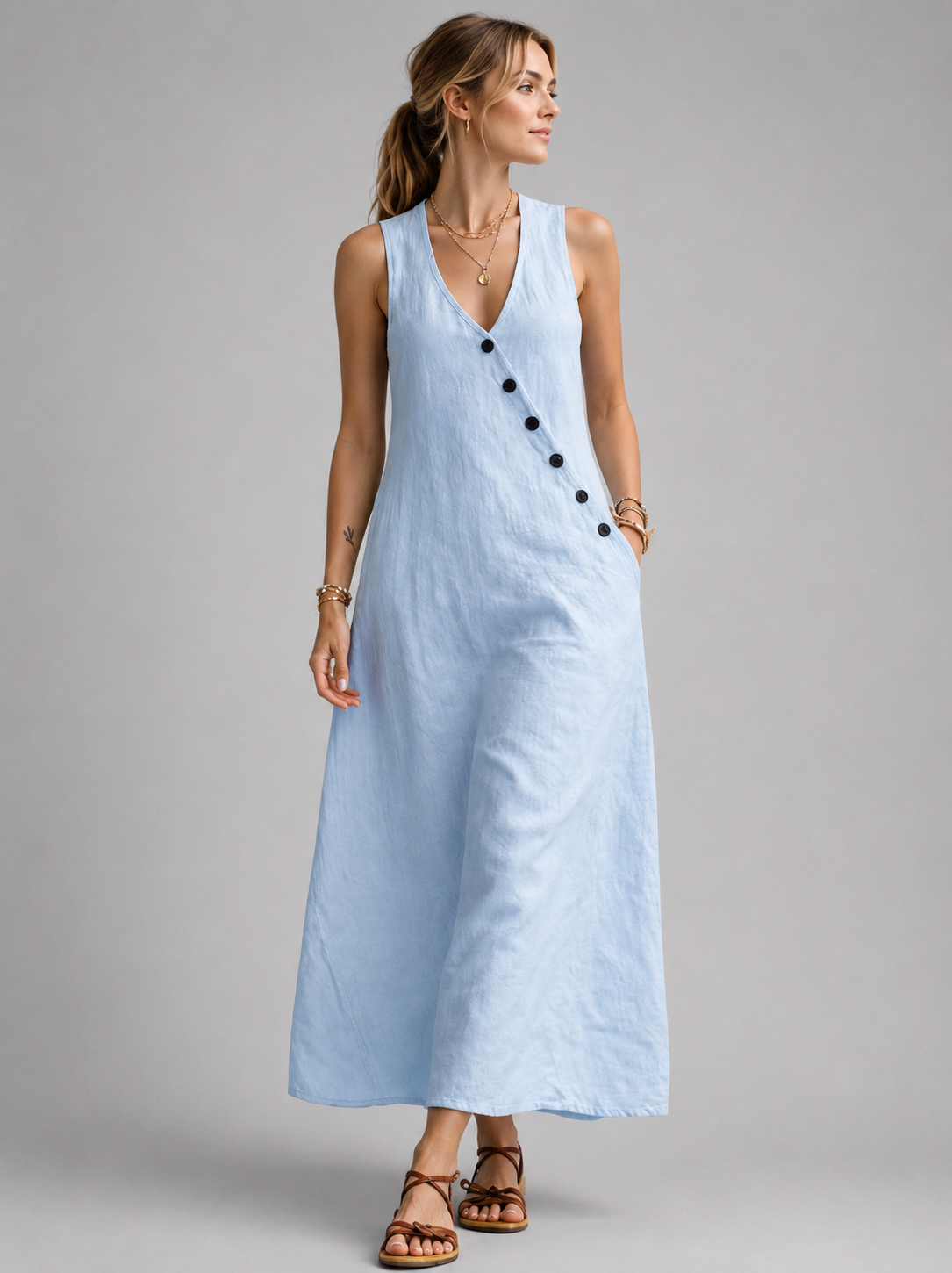 Greta | Maxikleid aus Leinen mit Knopfleiste