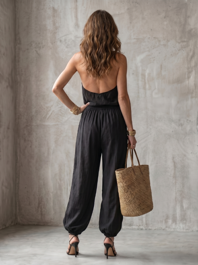 Astrid | Neckholder-Set mit Drapee-Top und weiter Hose – Ansicht 01