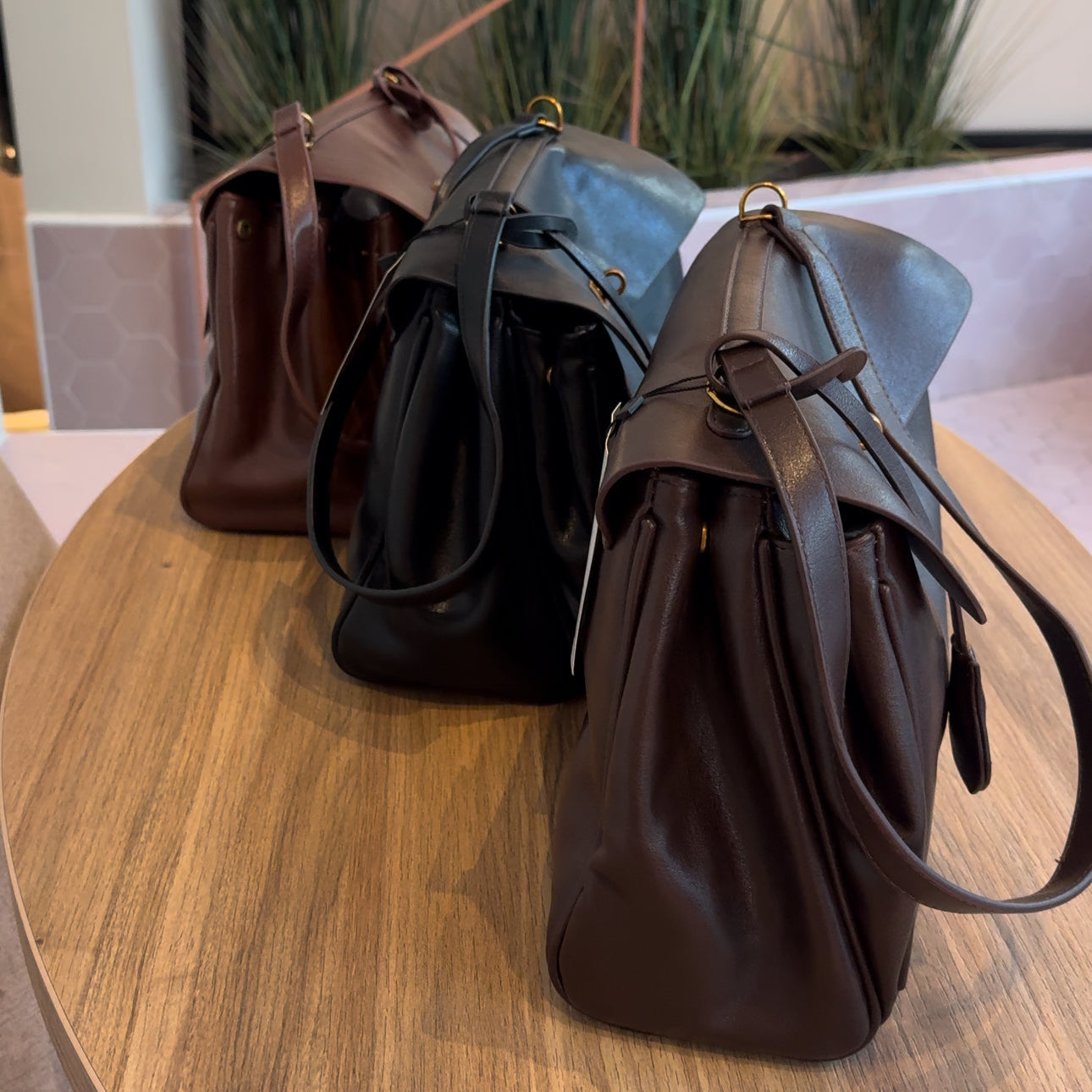 Friederike | Vintage-Henkeltasche mit Anhänger