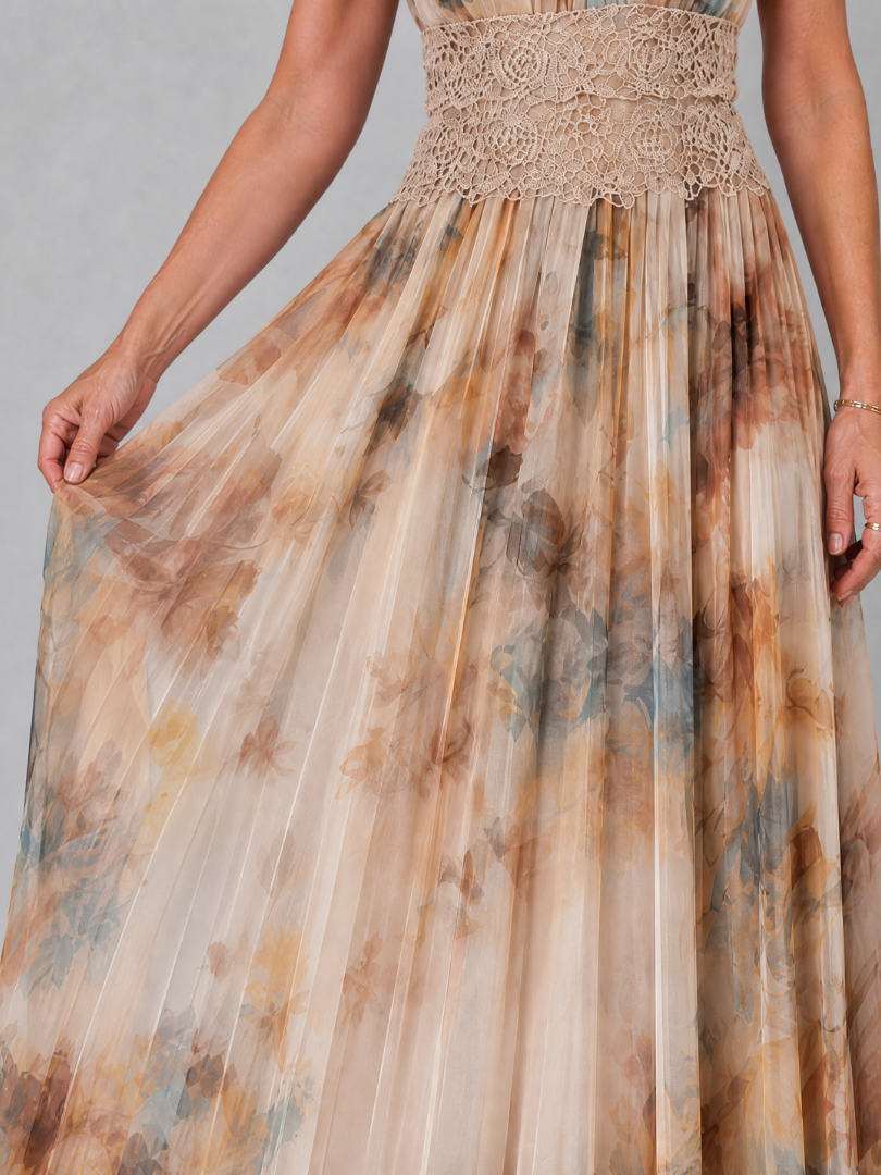 Hildegard Halsträger-Maxikleid mit Spitzentaille – Ansicht 01