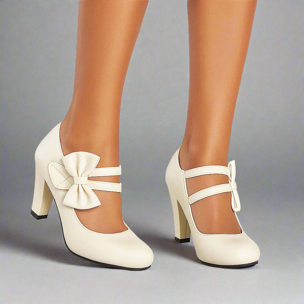 Margarete | Mary-Jane-Pumps mit Blockabsatz & Schleife – Ansicht 01