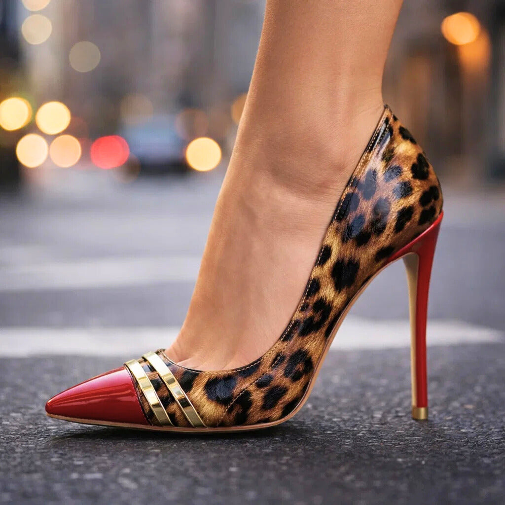 Roswitha | Spitze Stiletto-Pumps im Leopardprint – Ansicht 01